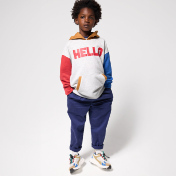 سويت شيرت بغطاء رأس باللون الرمادي للأولاد.